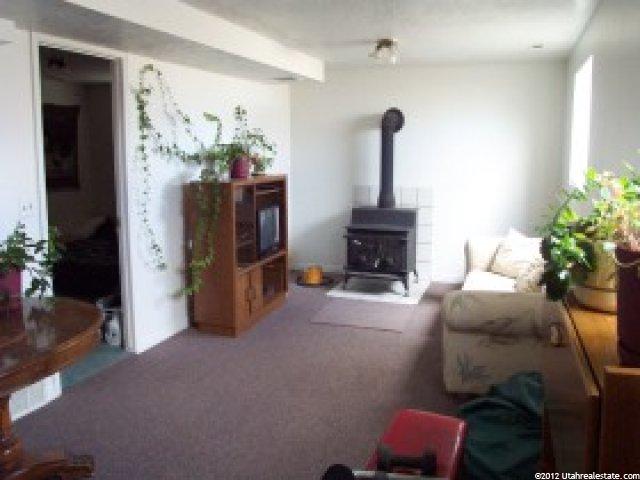 375 S 7700 E, Huntsville, UT 84317 — photo 8