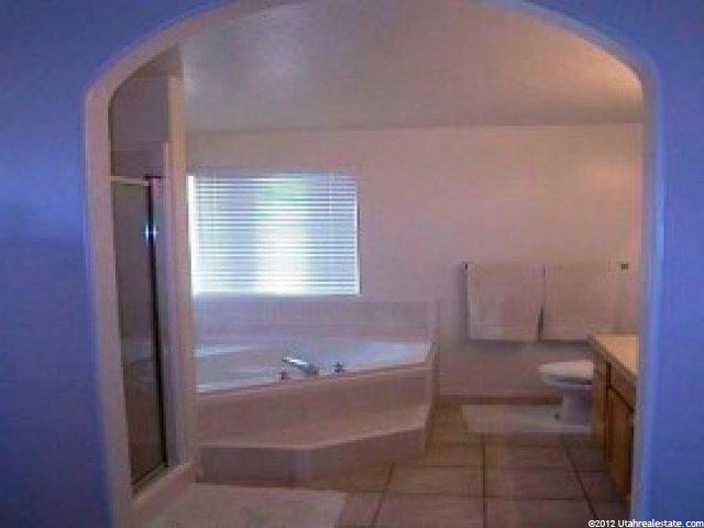 1598 N 2530 W, Clinton, UT 84015 — photo 6