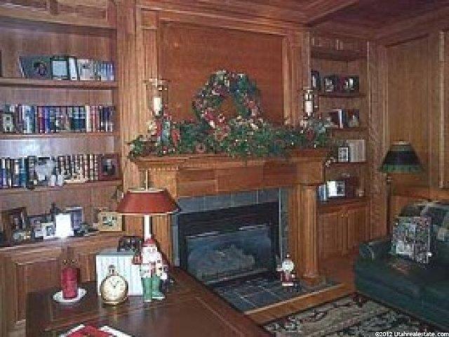 2100 Heritage Dr, Farr West, UT 84404 — photo 2