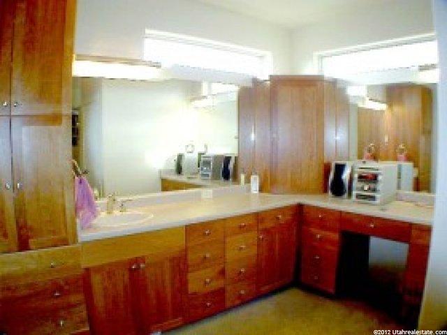 785 S 300 E, Providence, UT 84332 — photo 4