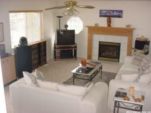 76 W 1300 S, Farmington, UT 84025 — photo 2