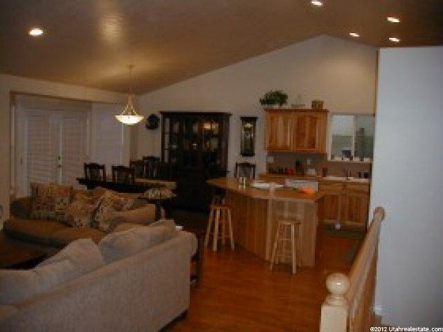 492 E 3425 N, North Ogden, UT 84414 — photo 4