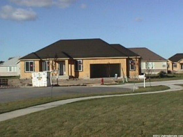 1853 W 2525 S, Syracuse, UT 84075 — photo 3