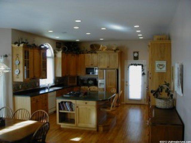 855 Ranch Cir, Draper, UT 84020 — photo 3