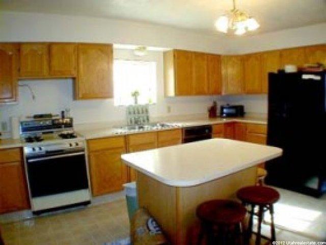 270 E 100 N, Hyrum, UT 84319 — photo 4