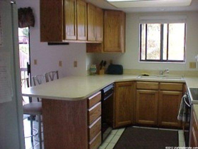 852 Ash Dr, Layton, UT 84040 — photo 5