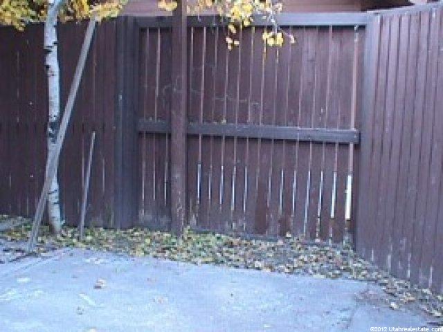 3598 E 9050 S, Sandy, UT 84093 — photo 8