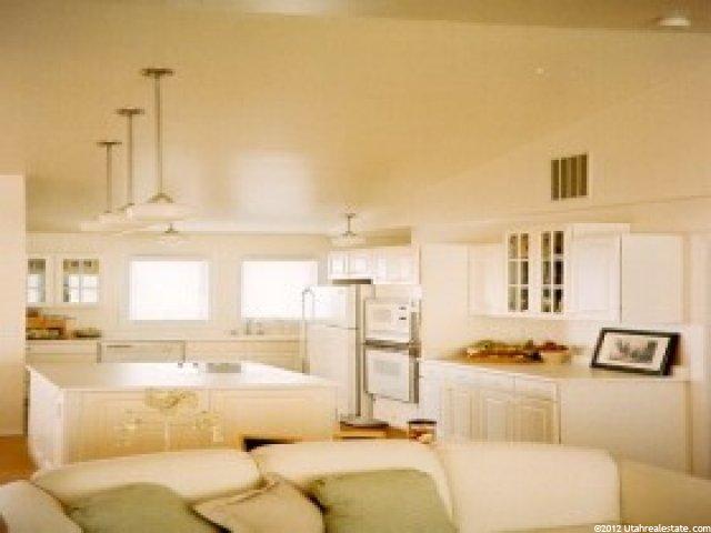 783 Arrowhead Ln, Murray, UT 84107 — photo 4
