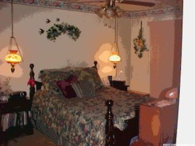 1249 N 450 W, Centerville, UT 84014 — photo 4