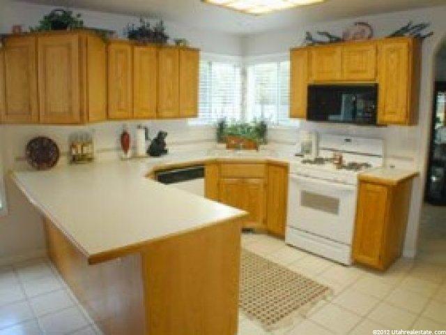 1821 Cima Dr, Sandy, UT 84093 — photo 4