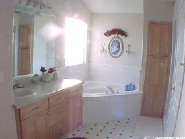 12072 Kandi Cir, Riverton, UT 84065 — photo 3