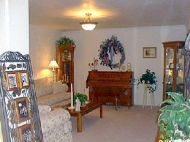 869 S 830 E, Orem, UT 84097 — photo 4