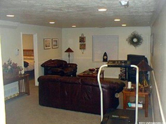 869 S 830 E, Orem, UT 84097 — photo 6