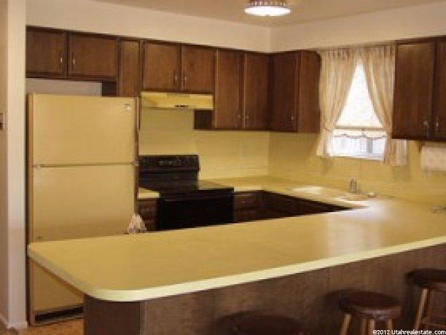 1738 Ski View Dr, Sandy, UT 84092 — photo 4