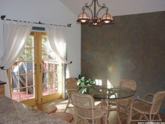10328 S 2260 E, Sandy, UT 84092 — photo 4