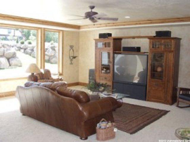 10911 Prescott Dr, Sandy, UT 84092 — photo 6