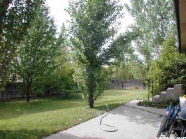 10332 Silver Willow Dr, Sandy, UT 84070 — photo 2