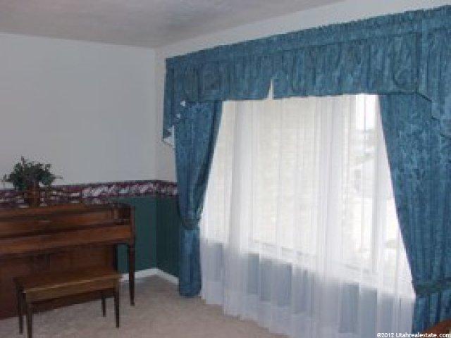 3502 Maynard Ct, Riverton, UT 84065 — photo 2