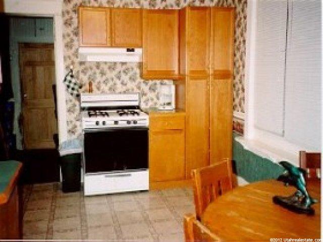 553 Douglas St, Ogden, UT 84404 — photo 3