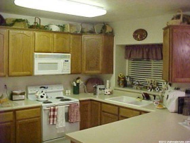 1231 E 900 S, Pleasant Grove, UT 84062 — photo 4