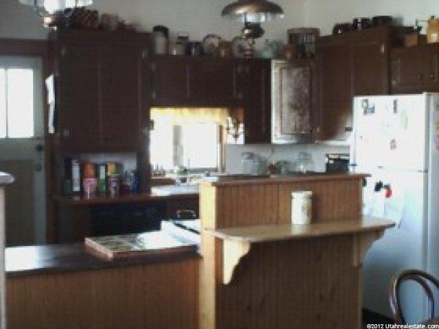 136 W Main, Moroni, UT 84646 — photo 2