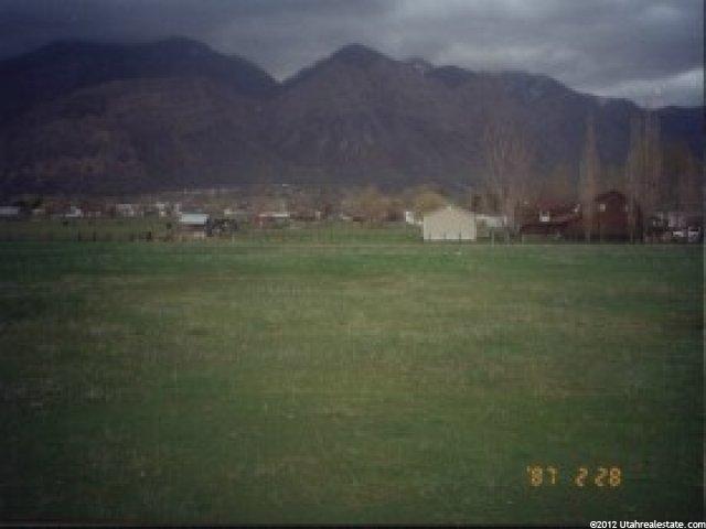 370 W North St, Harrisville, UT 84404 — photo 4