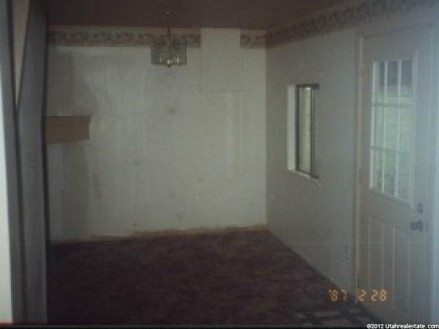 370 W North St, Harrisville, UT 84404 — photo 5