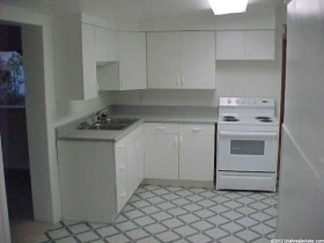 230 9th St, Ogden, UT 84404 — photo 2