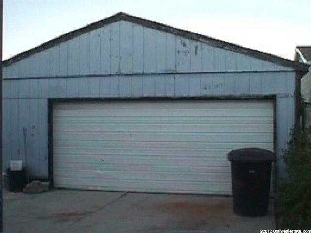 8086 Thoreau Dr, Magna, UT 84044 — photo 4