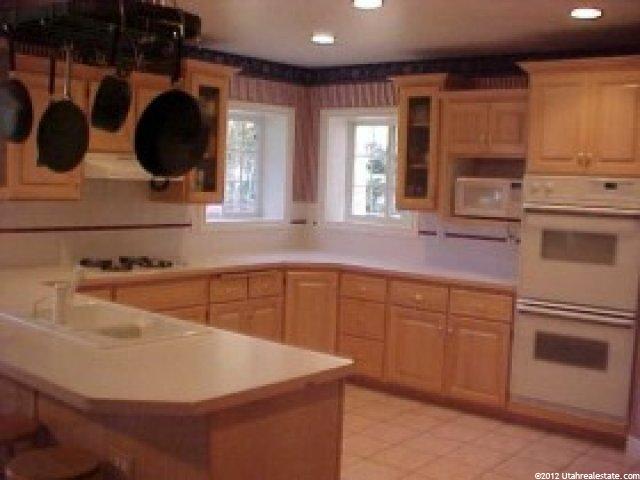 2451 E Cherry Ln, Layton, UT 84040 — photo 6