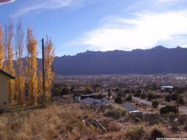 1646 N Highland Dr, Moab, UT 84532 — photo 3