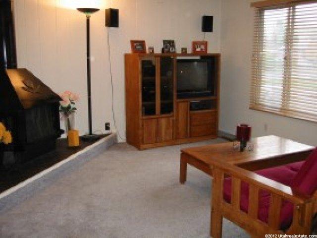 8160 Darin St, Midvale, UT 84047 — photo 2