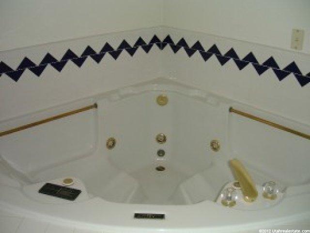 5704 S 3700 W, Roy, UT 84067 — photo 6