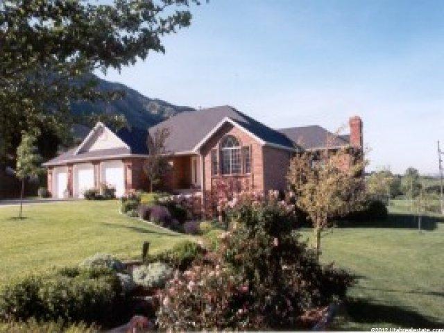 1205 E 2325 N, North Ogden, UT 84414 — photo 2