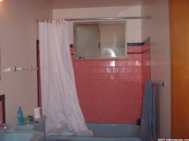 119 W 650 N, Clearfield, UT 84015 — photo 8