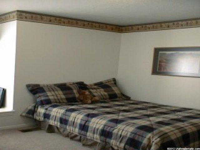 828 W 2175 N, Layton, UT 84041 — photo 5