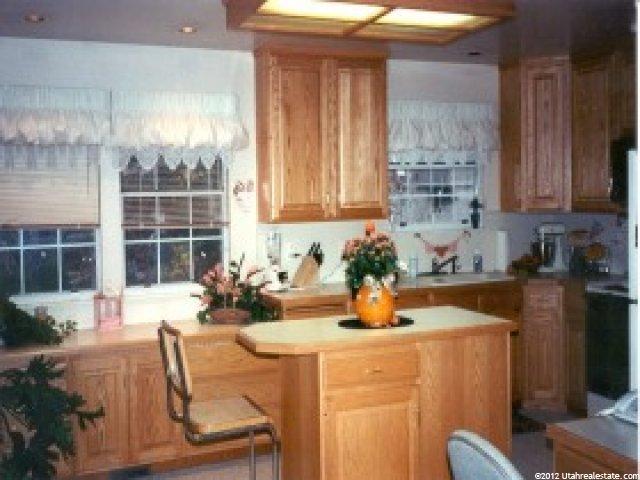 8923 Tracy Cir, Sandy, UT 84093 — photo 3