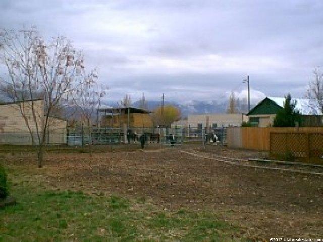 2914 W 1975 N, Farr West, UT 84404 — photo 5