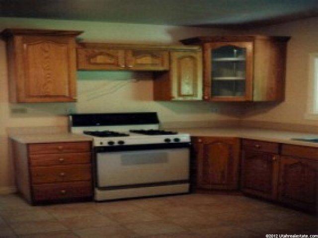 234 E 400 S, Centerville, UT 84014 — photo 8