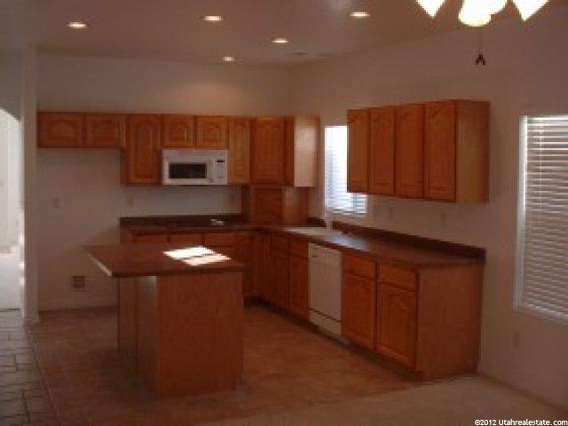 4589 S Blossom Glen Way, Roy, UT 84067 — photo 3