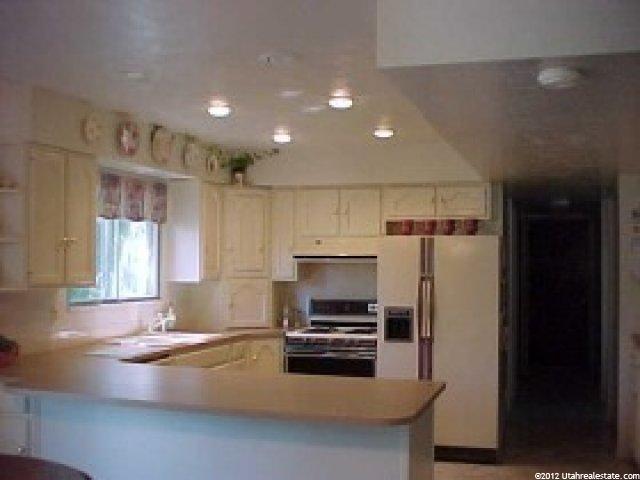 891 E Burch Creek Holw, South Ogden, UT 84403 — photo 4
