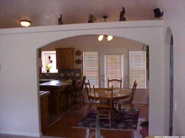 327 Alpinhof Cir, Midway, UT 84049 — photo 4