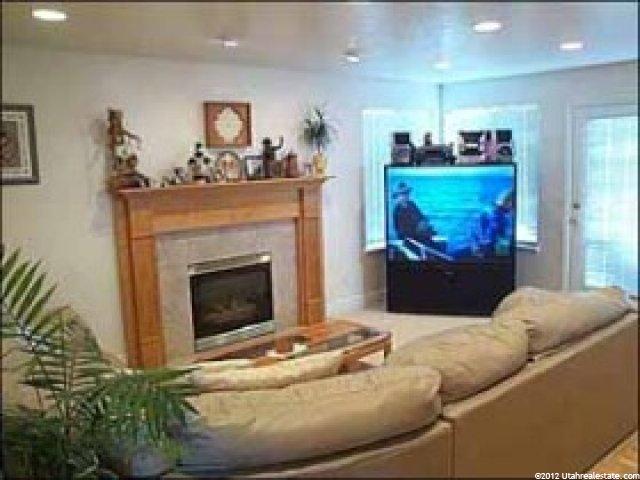 2789 S 900 W, Syracuse, UT 84075 — photo 2