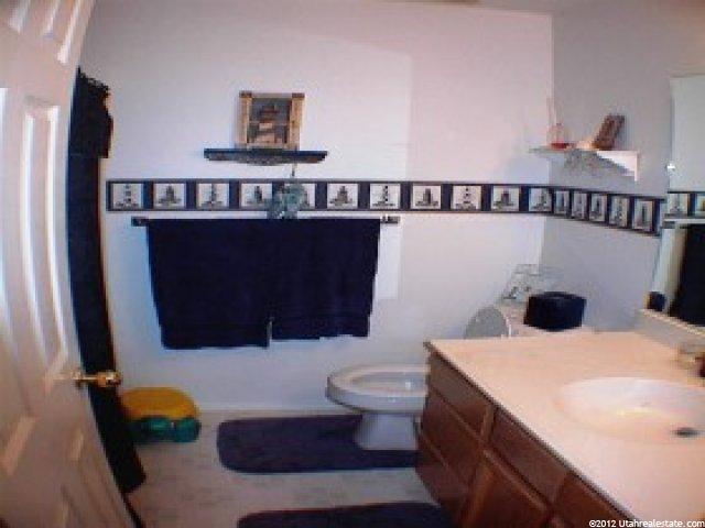 4297 Westlake Dr, Roy, UT 84067 — photo 2