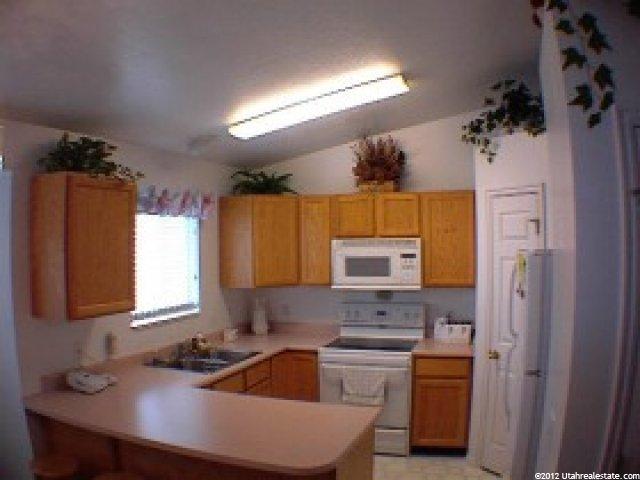 2799 W 4200 S, Roy, UT 84067 — photo 6