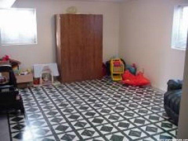 1057 Kimberly Dr, Layton, UT 84040 — photo 3