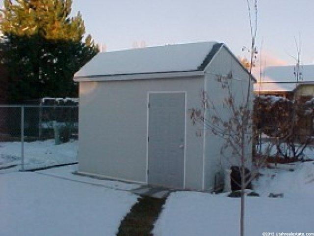 658 N 1260 W, Clinton, UT 84015 — photo 6