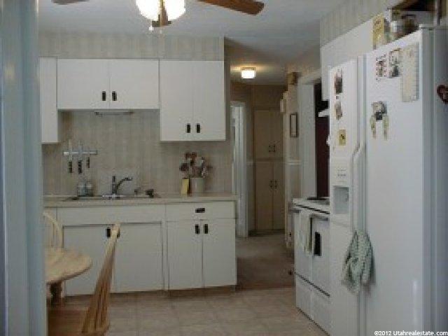 284 Glen Ave, Layton, UT 84041 — photo 4