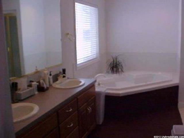 449 S 455 E, Smithfield, UT 84335 — photo 4