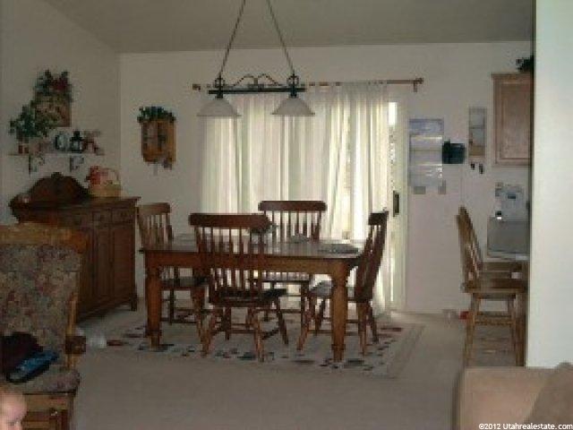 7909 Cliff Side Dr, Sandy, UT 84094 — photo 4